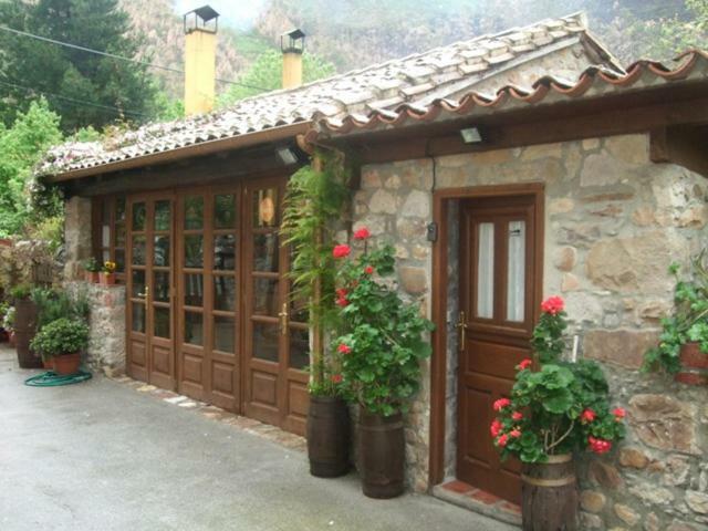 نويفا دي يانس Hotel Rural La Llastra المظهر الخارجي الصورة